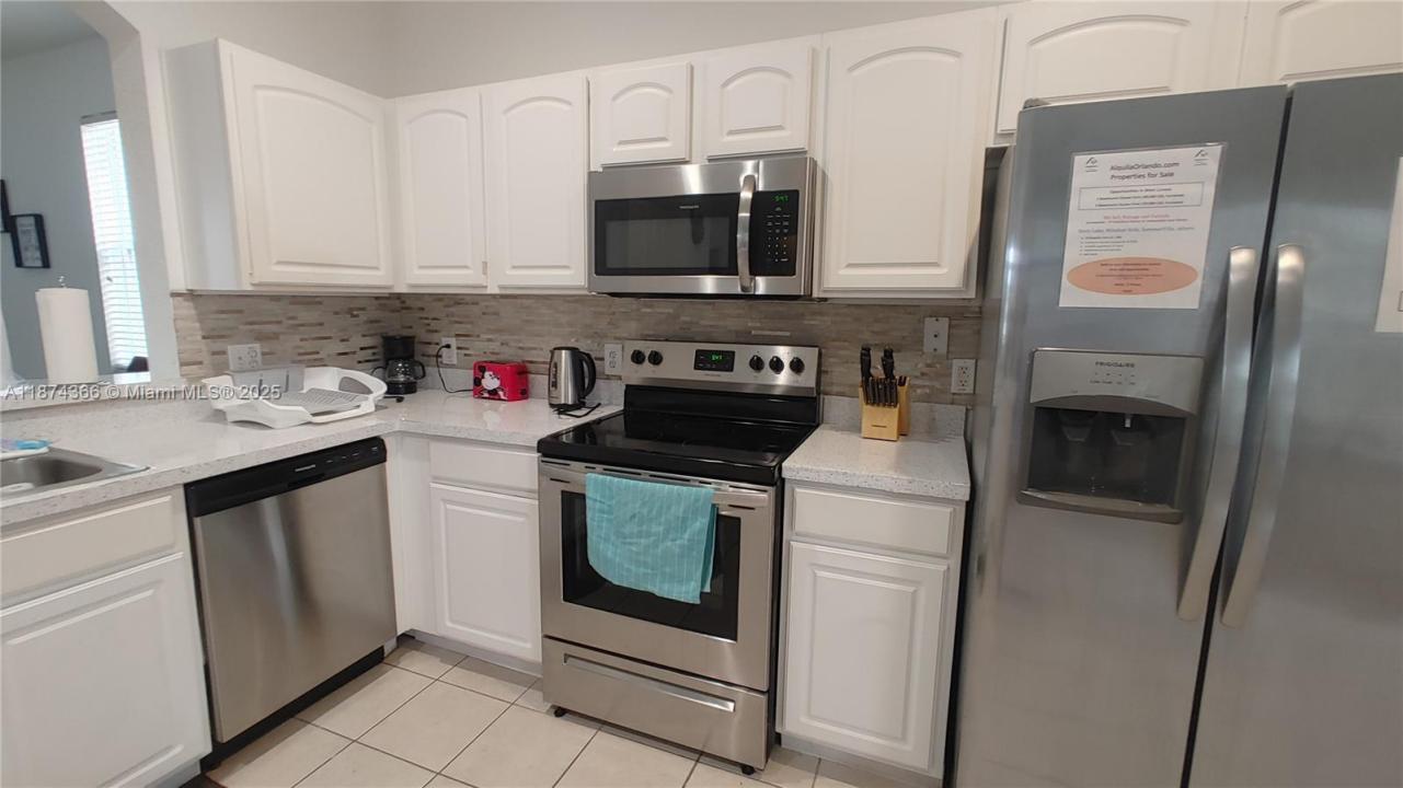 7751 BASNETT CIRCLE, Kissimmee, Floride 34747, États-Unis