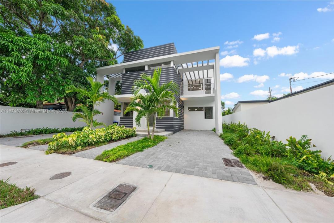 857 SW 14th Ave A, Miami, فلوريدا 33135, الولايات المتحدة