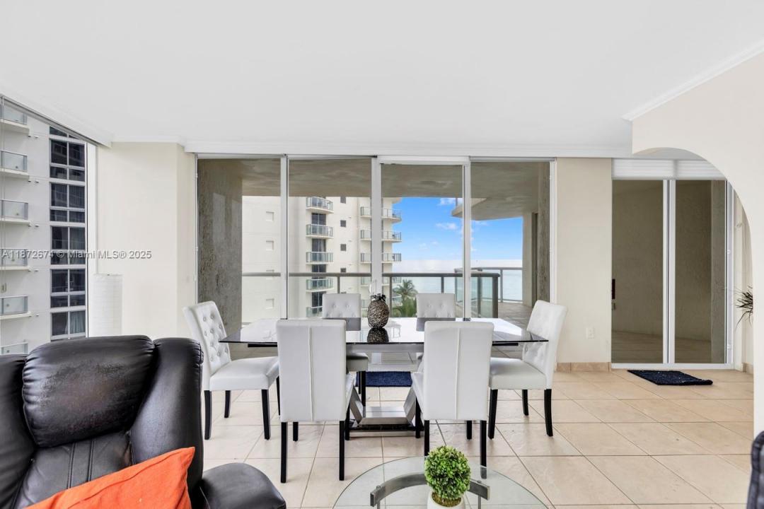 18671 Collins Ave 604, Sunny Isles Beach, Florida 33160, Stati Uniti
