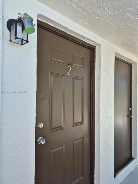 216 SW 9th St 2, Hallandale Beach, Florida 33009
