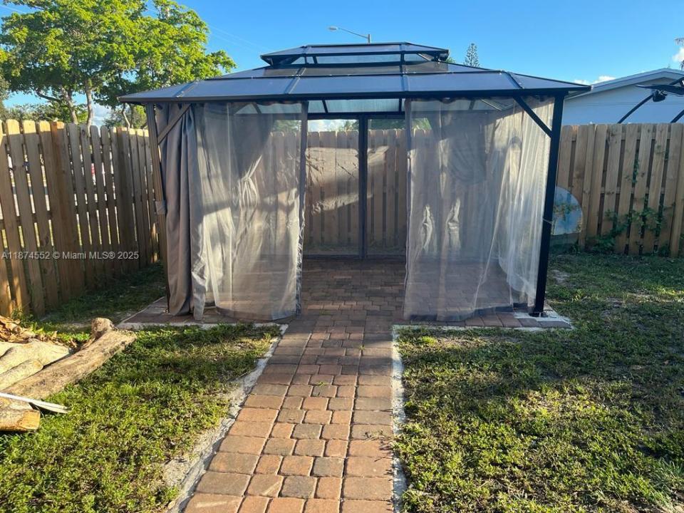 1625 NW 9th Ave, Fort Lauderdale, Flórida 33311, Estados Unidos