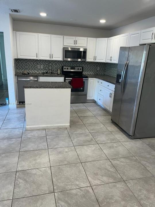 1625 NW 9th Ave, Fort Lauderdale, Flórida 33311, Estados Unidos