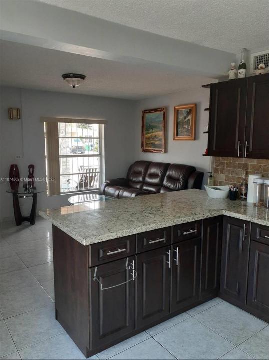 9360 SW 37th St, Miami, Florida 33165, Estados Unidos