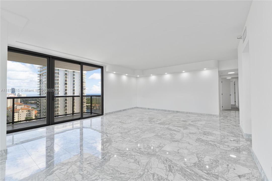 19667 Turnberry Way 20E, Aventura, Floride 33180, États-Unis
