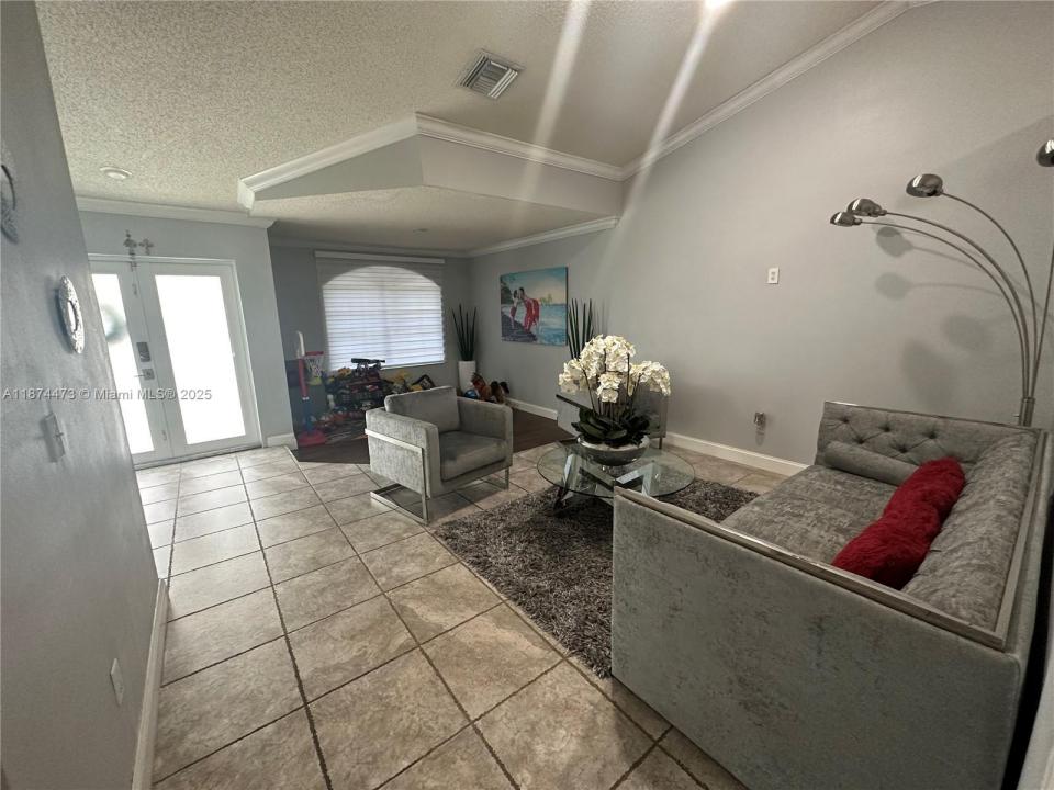 14343 SW 115th Ter 0, Miami, Florida 33186