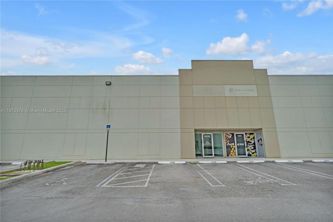 6320 NW 97th Ave 4, Doral, Florida 33178, Stati Uniti