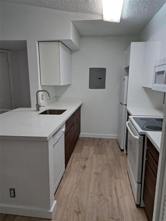 2946 S University Dr 7206, Davie, Флорида 33328, Соединенные Штаты