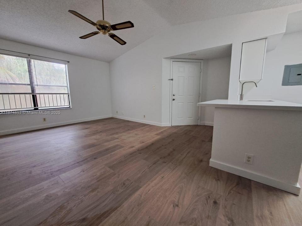 2946 S University Dr 7206, Davie, Флорида 33328, Соединенные Штаты