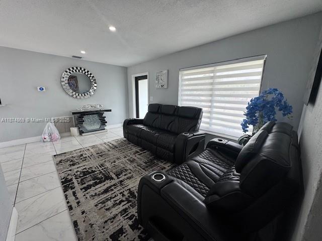 3442 NW 182nd St, Miami Gardens, Florida 33056, USA