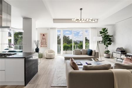 4701 N Meridian Ave 216, Miami Beach, Florida 33140, USA