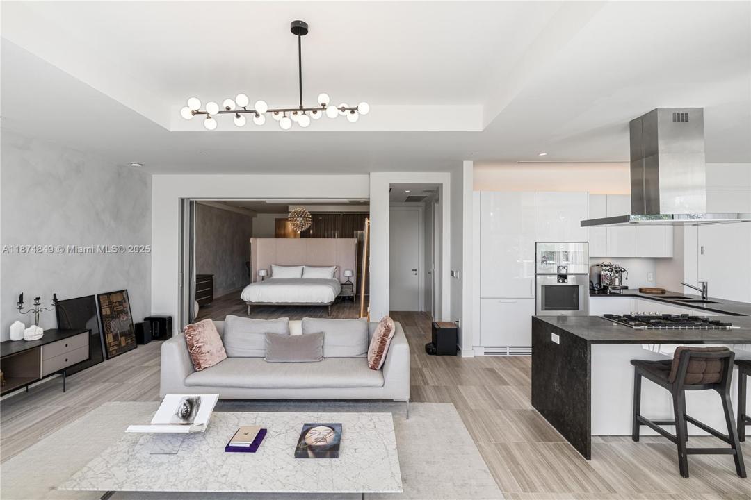 4701 N Meridian Ave 216, Miami Beach, Flórida 33140, Estados Unidos
