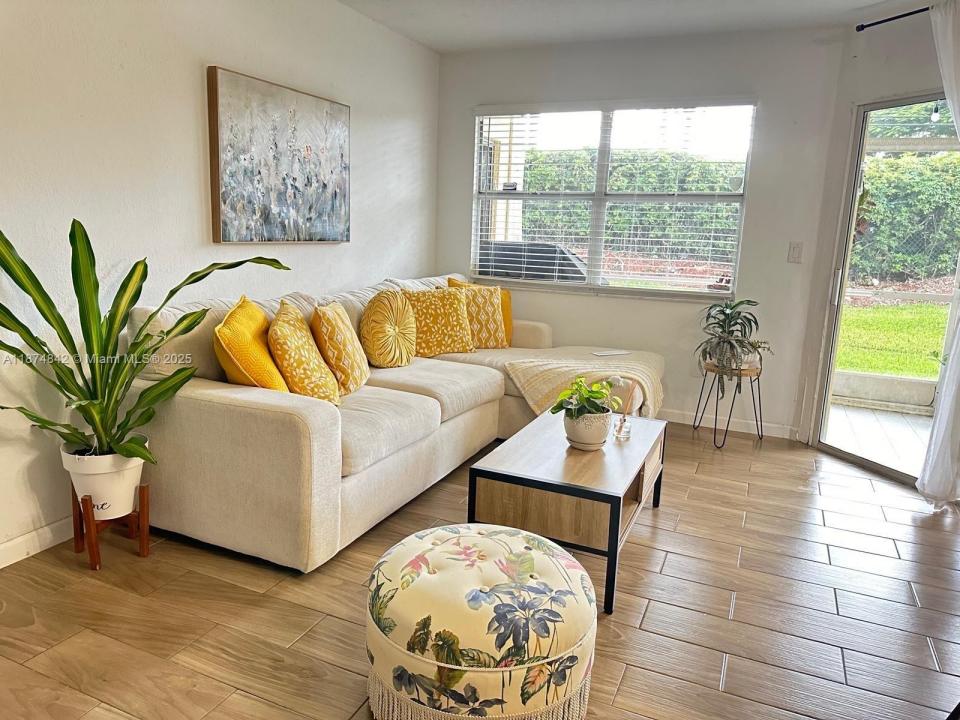 2273 SE 27th Dr 105-F, Homestead, Florida 33035, Stati Uniti