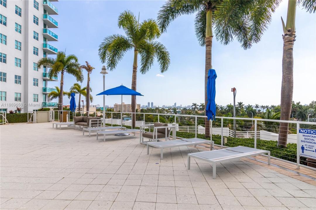 7900 Harbor Island Dr 712, North Bay Village, Florida 33141