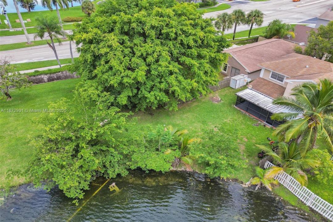 3833 NW 107th Way, Sunrise, Floride 33351, États-Unis