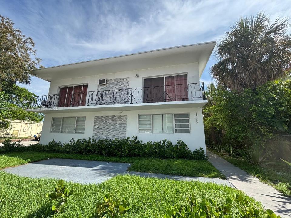 2025 Bay Dr 3, Miami Beach, Floride 33141, États-Unis