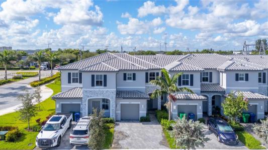 12022 NW 46th St, Coral Springs, Florida 33076, USA