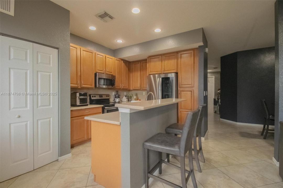 21119 NW 14th Pl 437, Miami Gardens, فلوريدا 33169, الولايات المتحدة