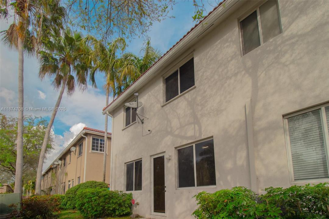 21119 NW 14th Pl 437, Miami Gardens, فلوريدا 33169, الولايات المتحدة