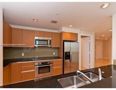 1050 Brickell Ave 1514, Miami, Florida 33131, USA
