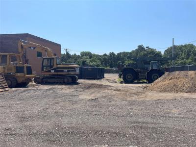 275 Elsworth Street, Islip, Nova Iorque 11741, Estados Unidos