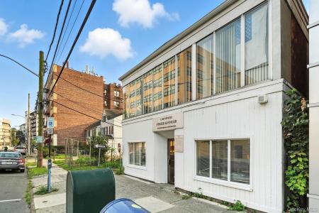 158 Grand Street, White Plains, Nueva York 10601, Estados Unidos