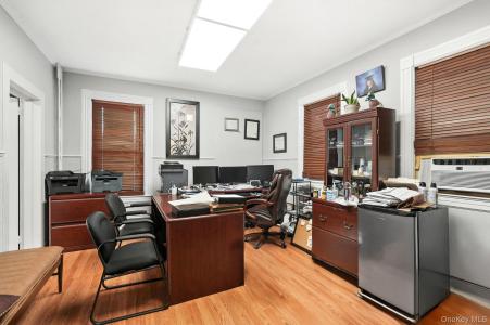 158 Grand Street, White Plains, Nueva York 10601, Estados Unidos