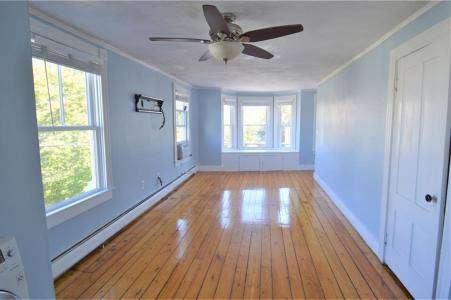 235 Spring Street 4, Newport, רוד איילנד 02840, ארצות הברית של אמריקה