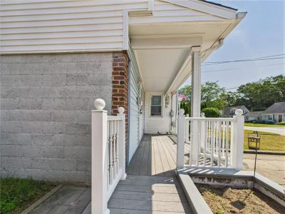85 Pilgrim Drive, Warwick, רוד איילנד 02888, ארצות הברית של אמריקה