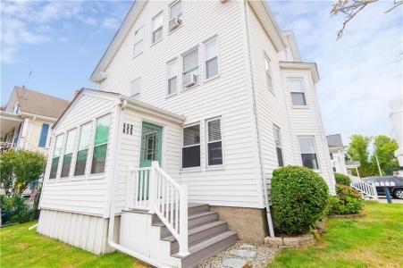 455 Child Street 1, Warren, Rhode Island 02885, Estados Unidos