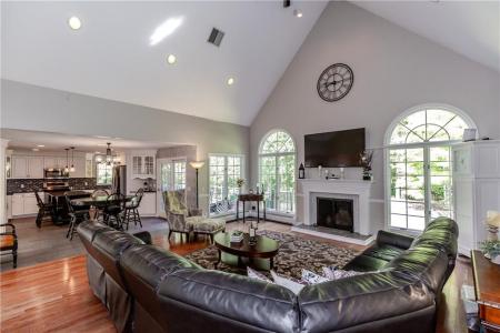 259 Central Avenue, Johnston, Rhode Island 02919