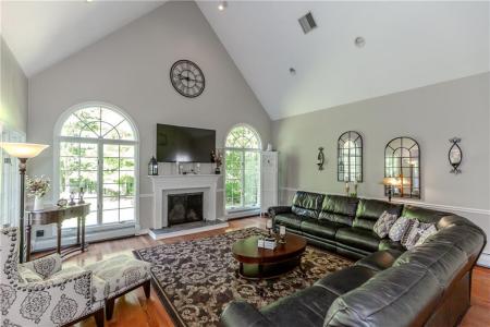 259 Central Avenue, Johnston, Rhode Island 02919