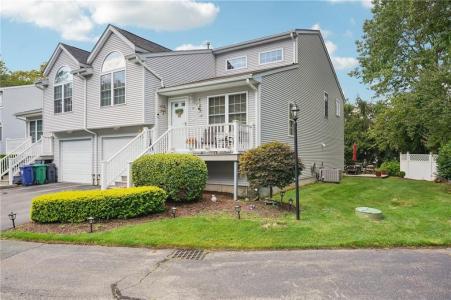 11 College Hill Road 4A, Warwick, Rhode Island 02886