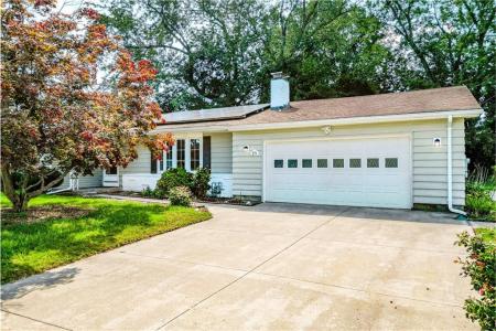 28 Cadoret Drive, Cumberland, Rhode Island 02864