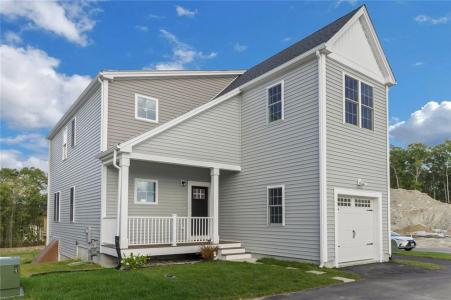 14 Old County Village Way, Smithfield, RI 02917, USA