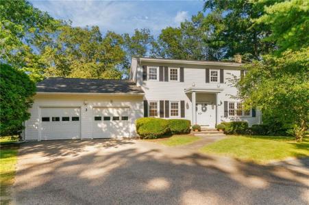 3 Crocus Court, Coventry, RI 02816, USA