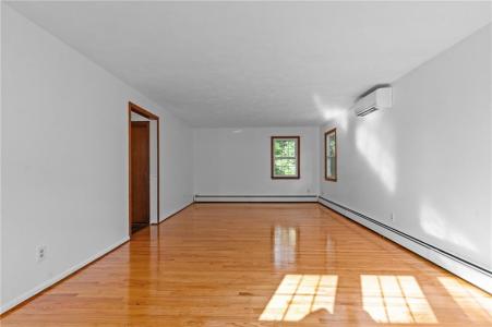 3 Crocus Court, Coventry, Rhode Island 02816, Estados Unidos