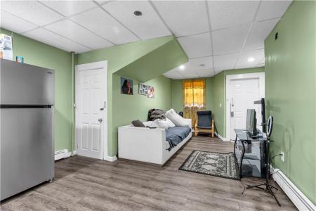 78 Academy Avenue, Providence, Rhode Island 02908