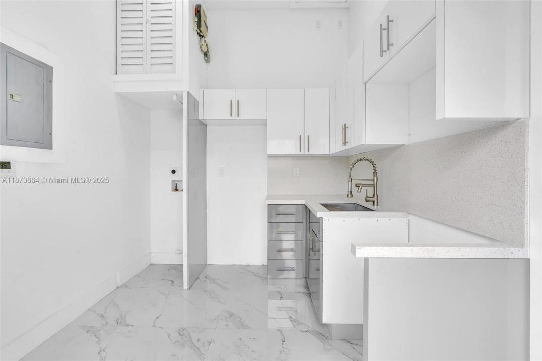 5850 NE 3rd Ave 1, Miami, Flórida 33137, Estados Unidos