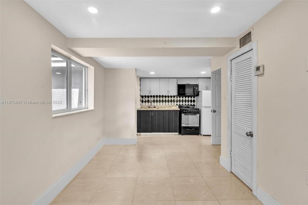 921 NW 110th St 1, Miami, Flórida 33168, Estados Unidos