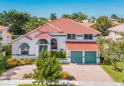 1120 NW 179th Ave, Pembroke Pines, Florida 33029, USA