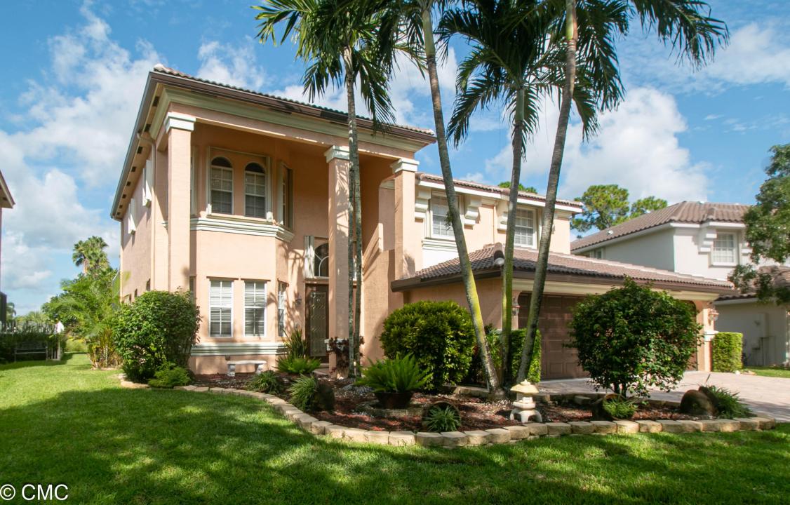1748 Annandale Circle, Royal Palm Beach, Florida 33411