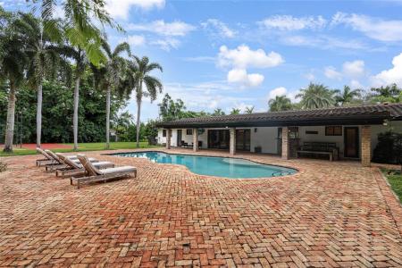 14701 Sunset Ln, Southwest Ranches, Florida 33330