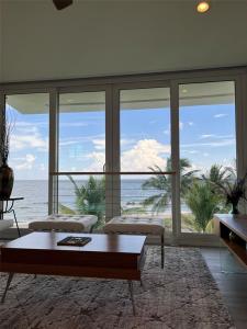 1041 hillsboro mile, Hillsboro Beach, Florida 33062