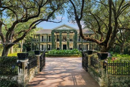 612 Sunset Dr, Coral Gables, Florida 33143, USA