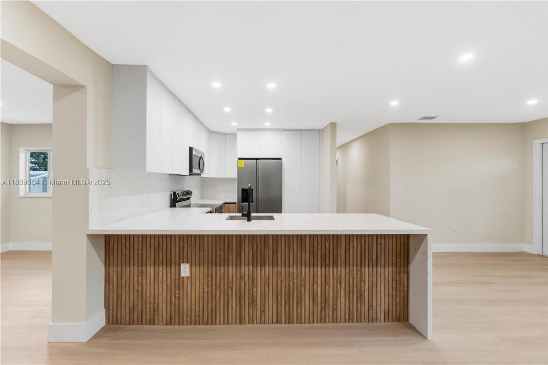 2805 NW 210th Ter, Miami Gardens, フロリダ 33056, アメリカ合衆国