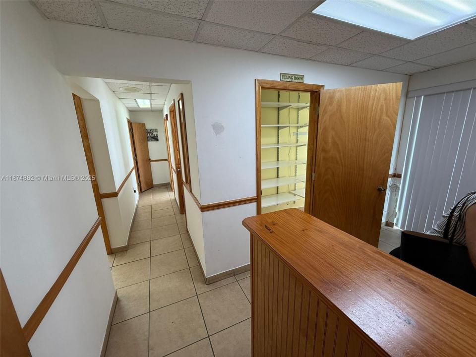 801 Monterey St 100-101, Coral Gables, Флорида 33134, Соединенные Штаты