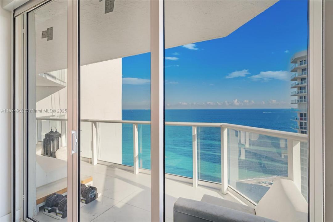 16485 Collins Ave 2438, Sunny Isles Beach, Florida 33160