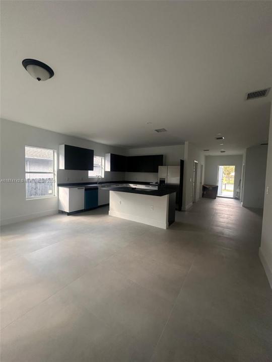 2541 NW 9th St, Fort Lauderdale, Flórida 33311, Estados Unidos