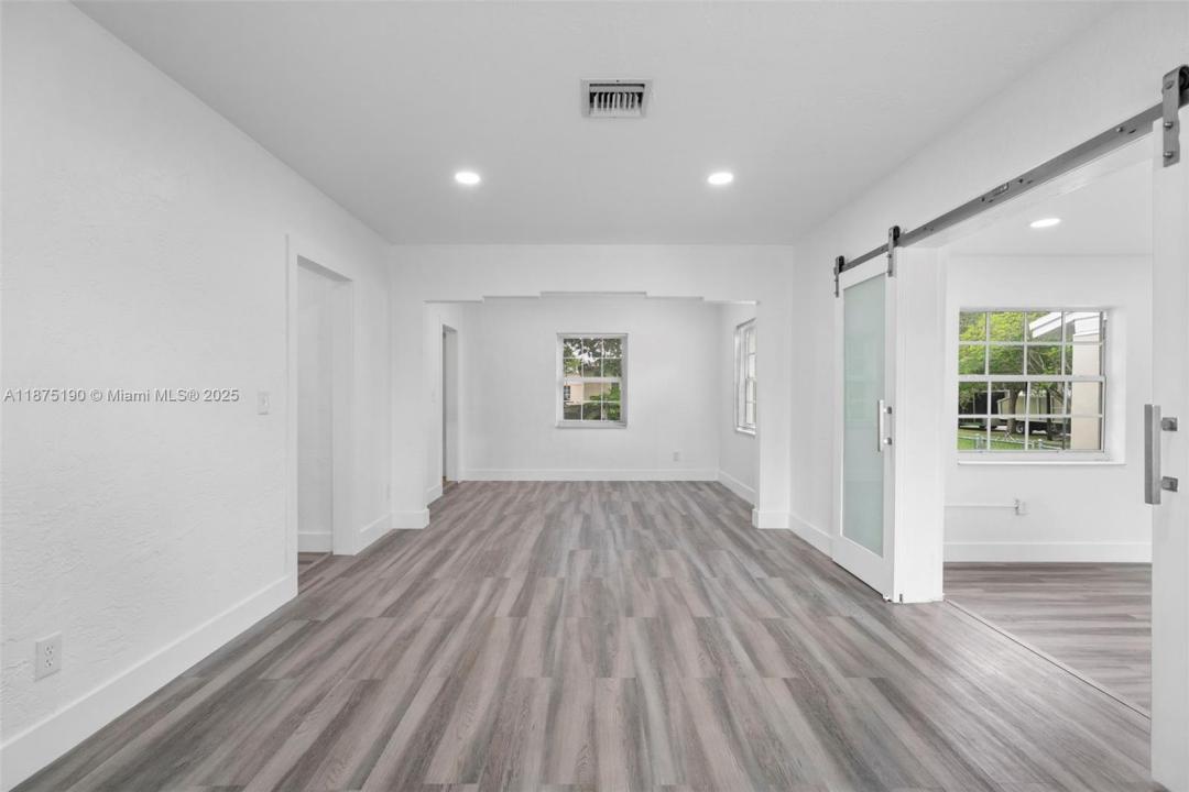 1400 SW 62nd Ave, West Miami, Florida 33144, Stati Uniti