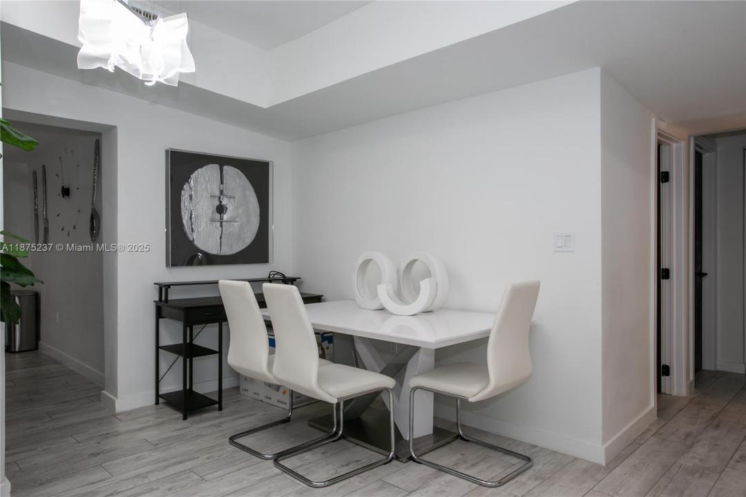 North Miami, Florida 33168, HOA KỲ